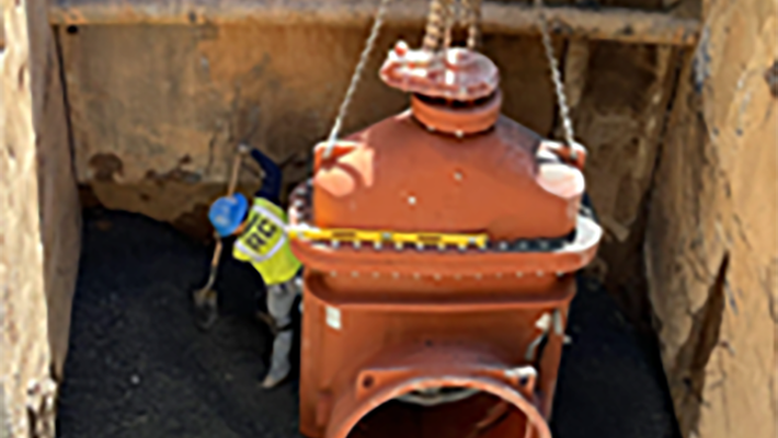 Construction image of the water transmission main along Old Alabama Road